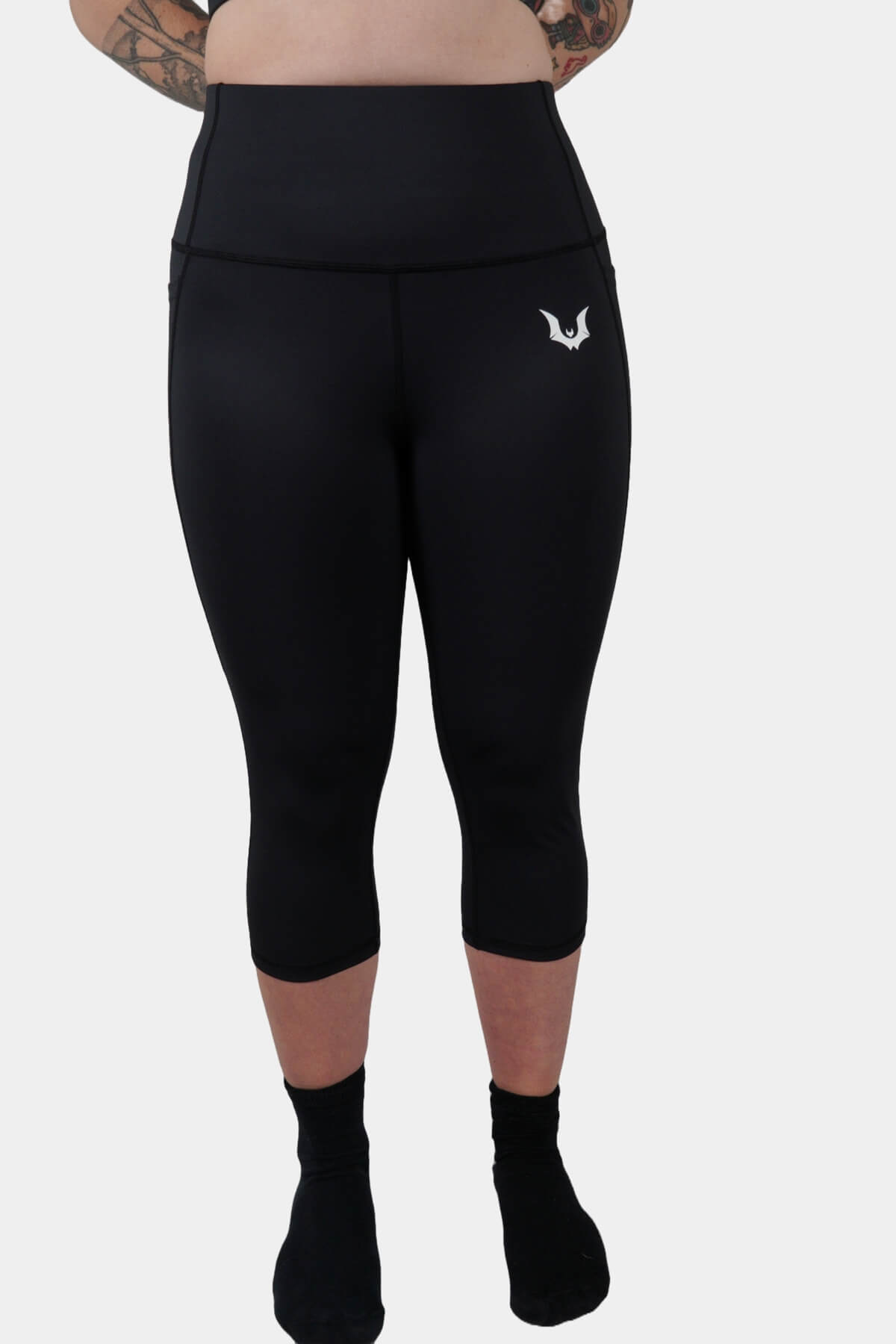 Gothica Black - Capri Side Pockets