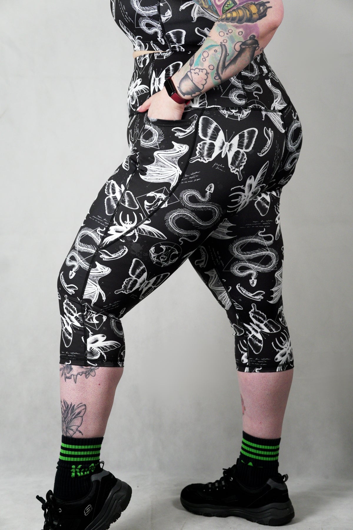 Creepy Crawlies - Capri Side Pockets