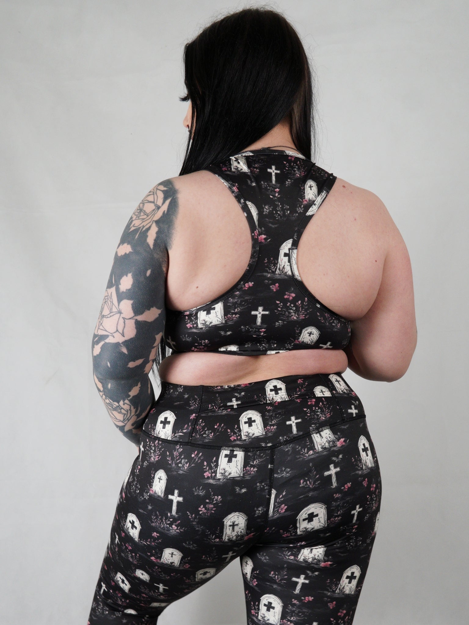 Cute Graveyard - Crop Top