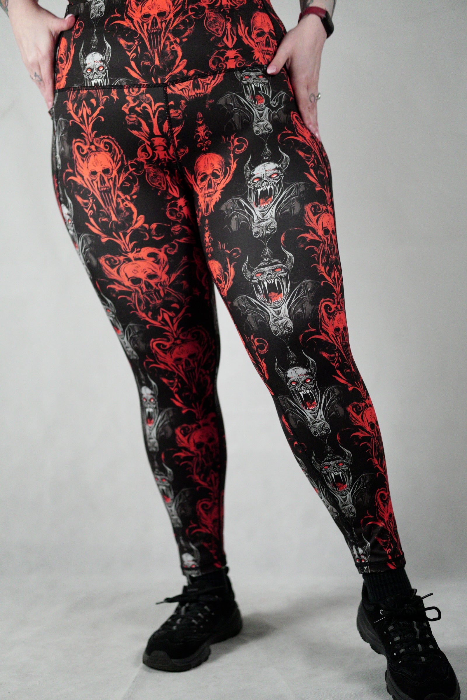 Devil Inside - Side Pocket Leggings