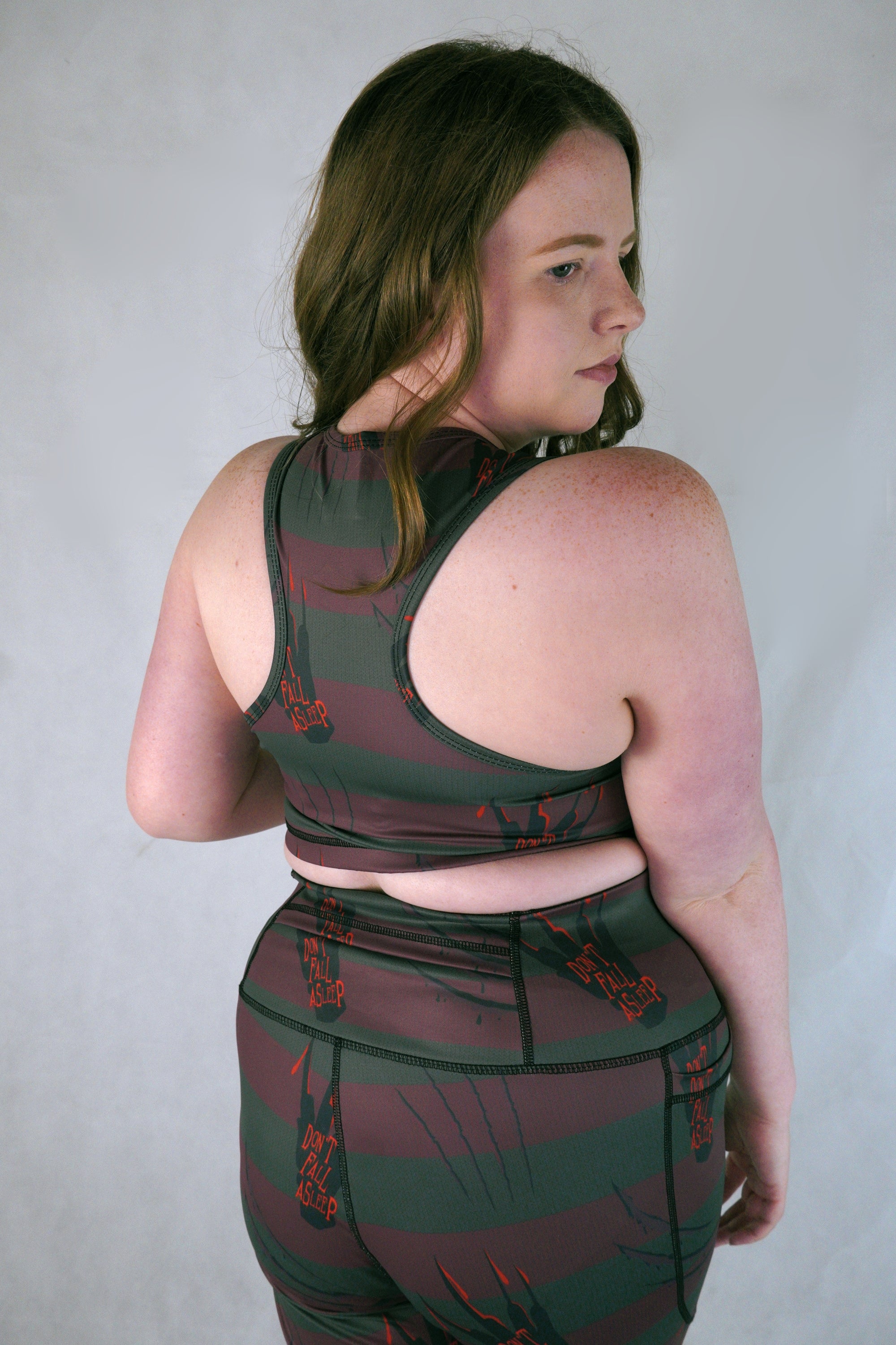 Don't Fall Asleep - Crop top