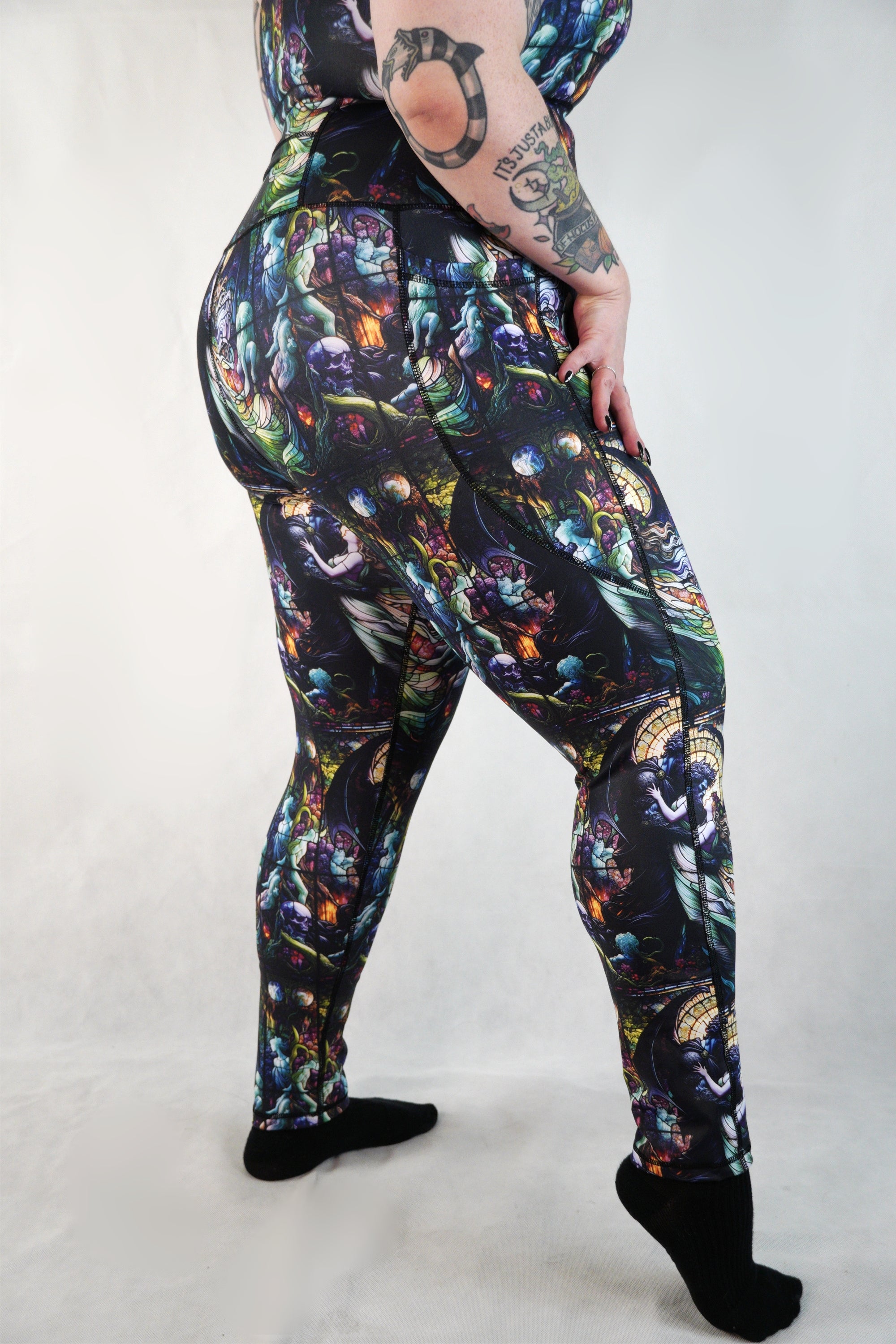 Hades- Side Pocket Leggings
