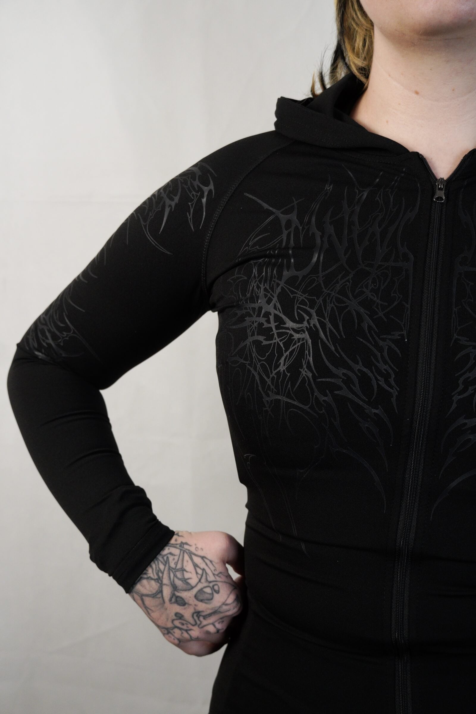 Nightwing Graphite - Female Compression Zipped Hoodie