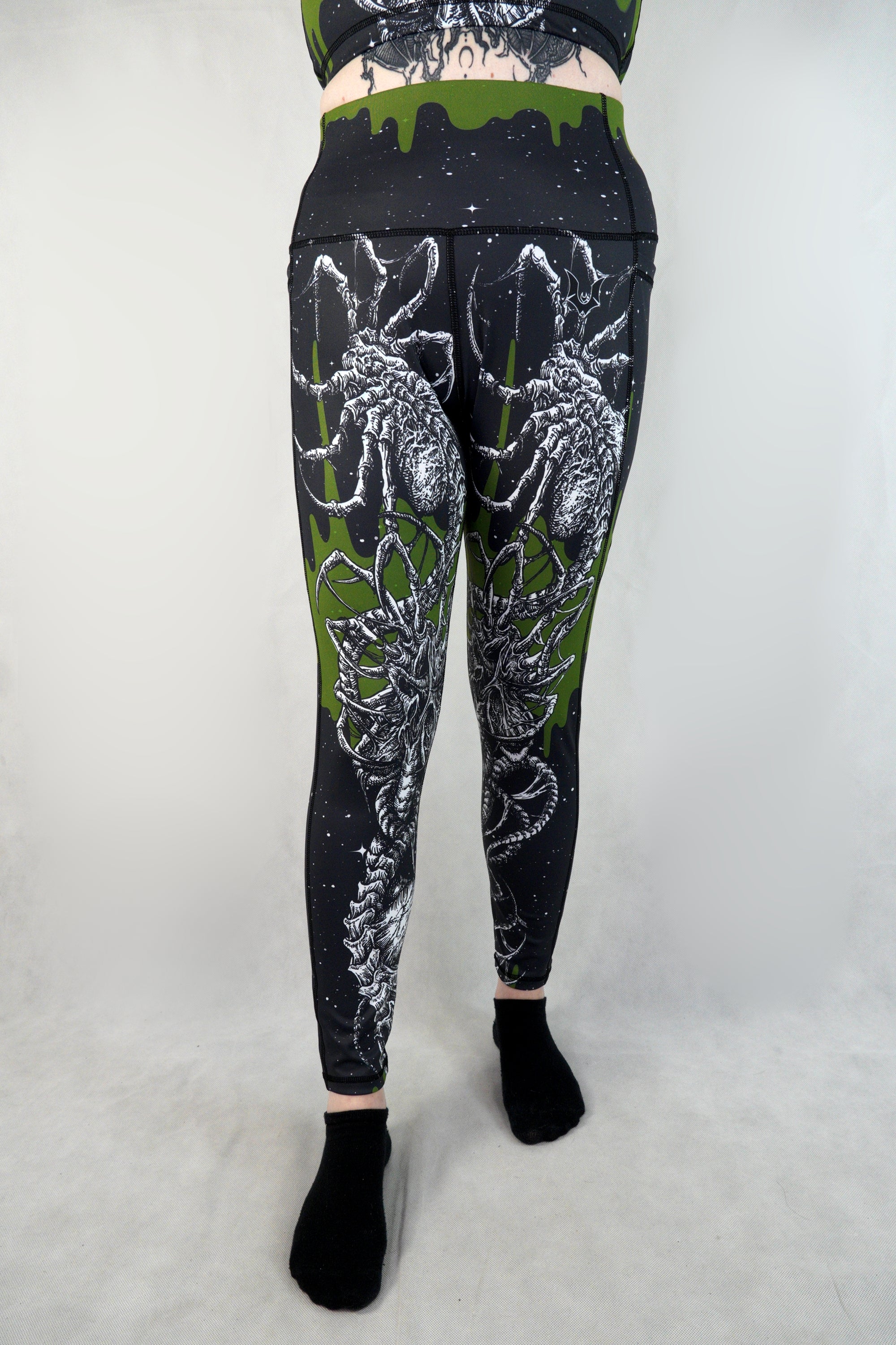 Facehugger Blood - Side Pocket Leggings