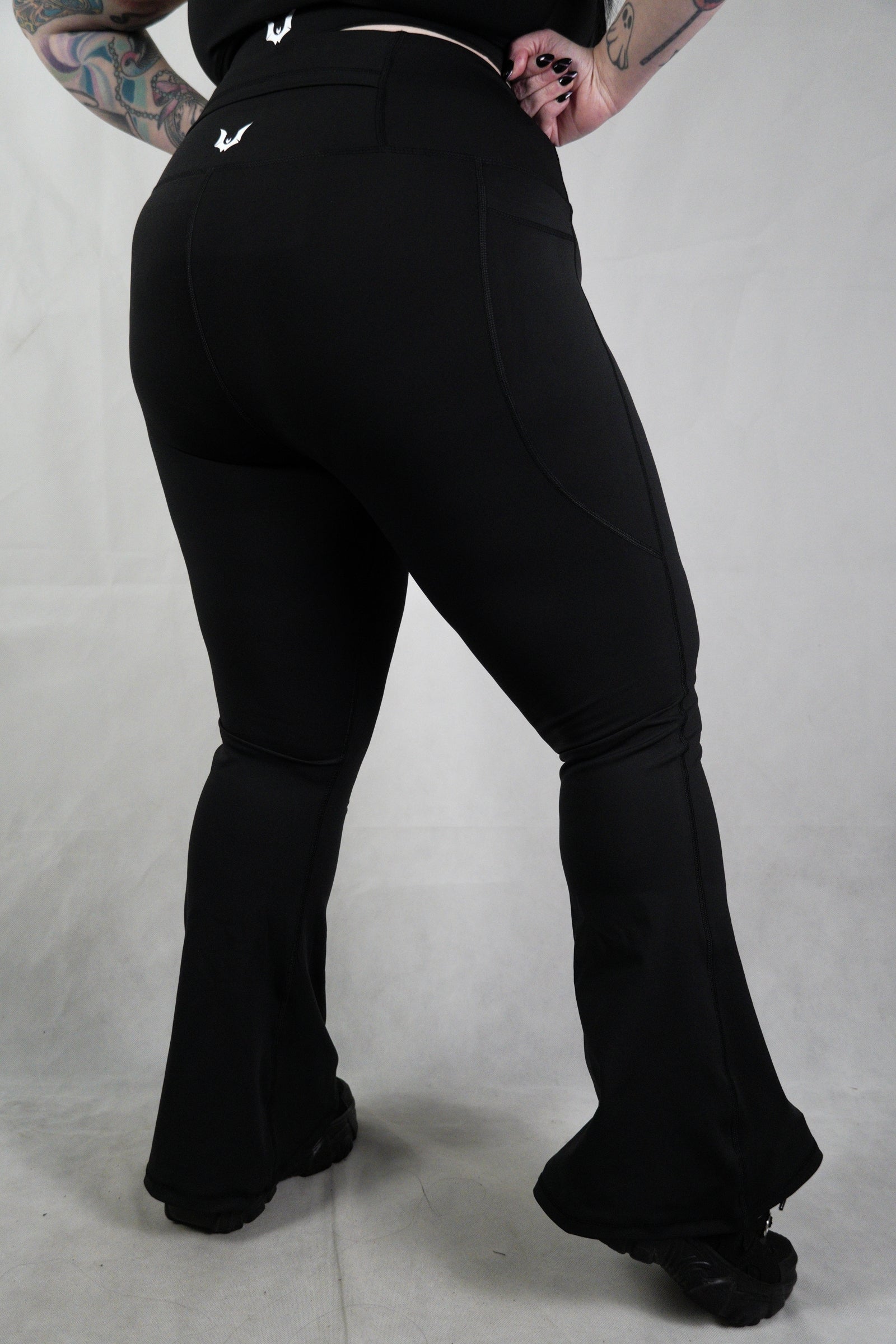 Flared Black 'Gothica' - Full Length Side Pocket Leggings