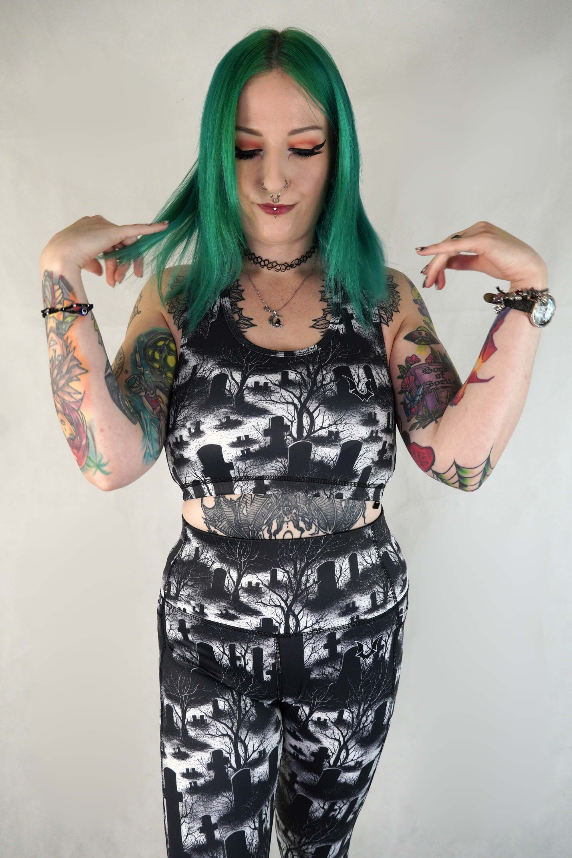 Graveyard - Crop top