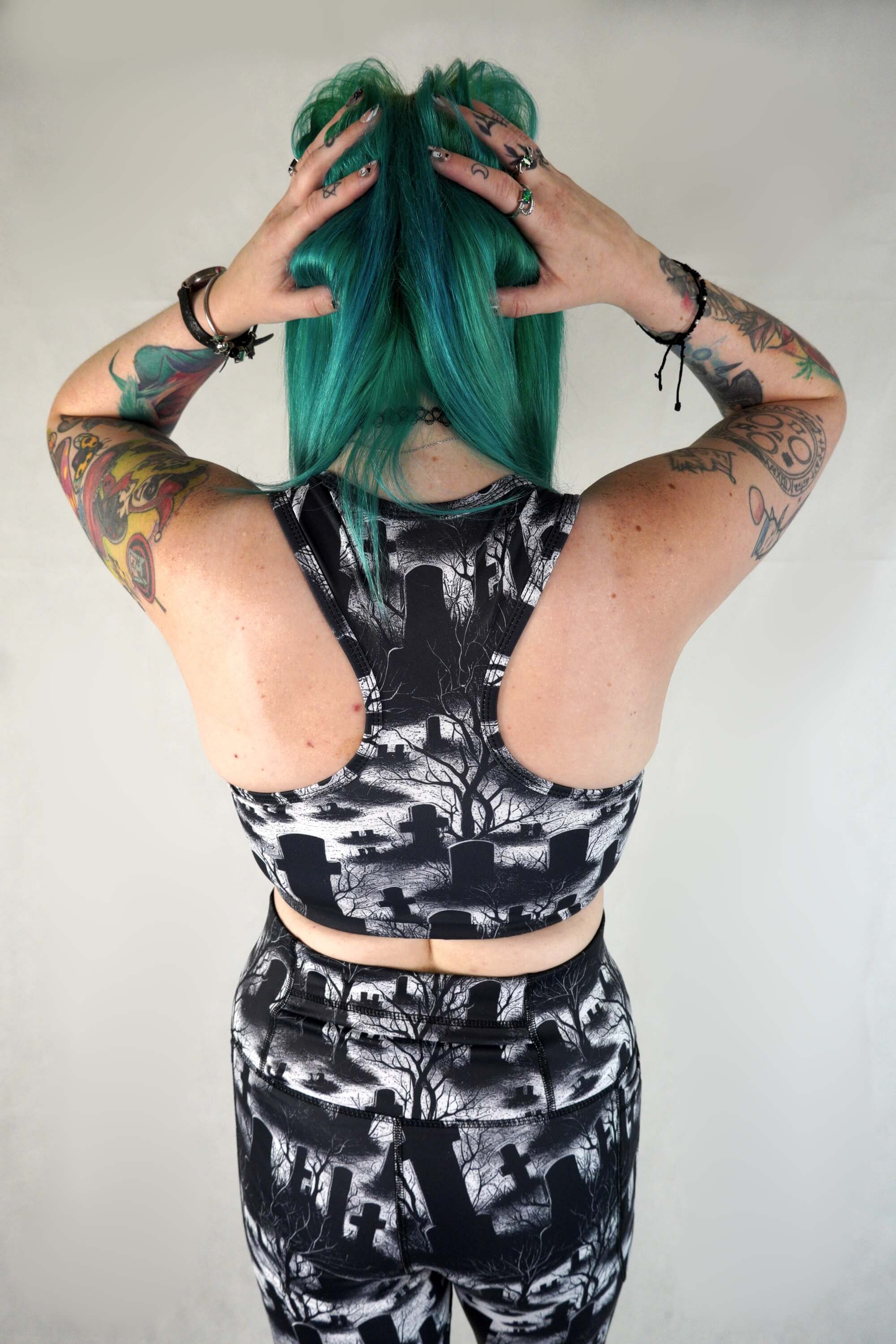 Graveyard - Crop top