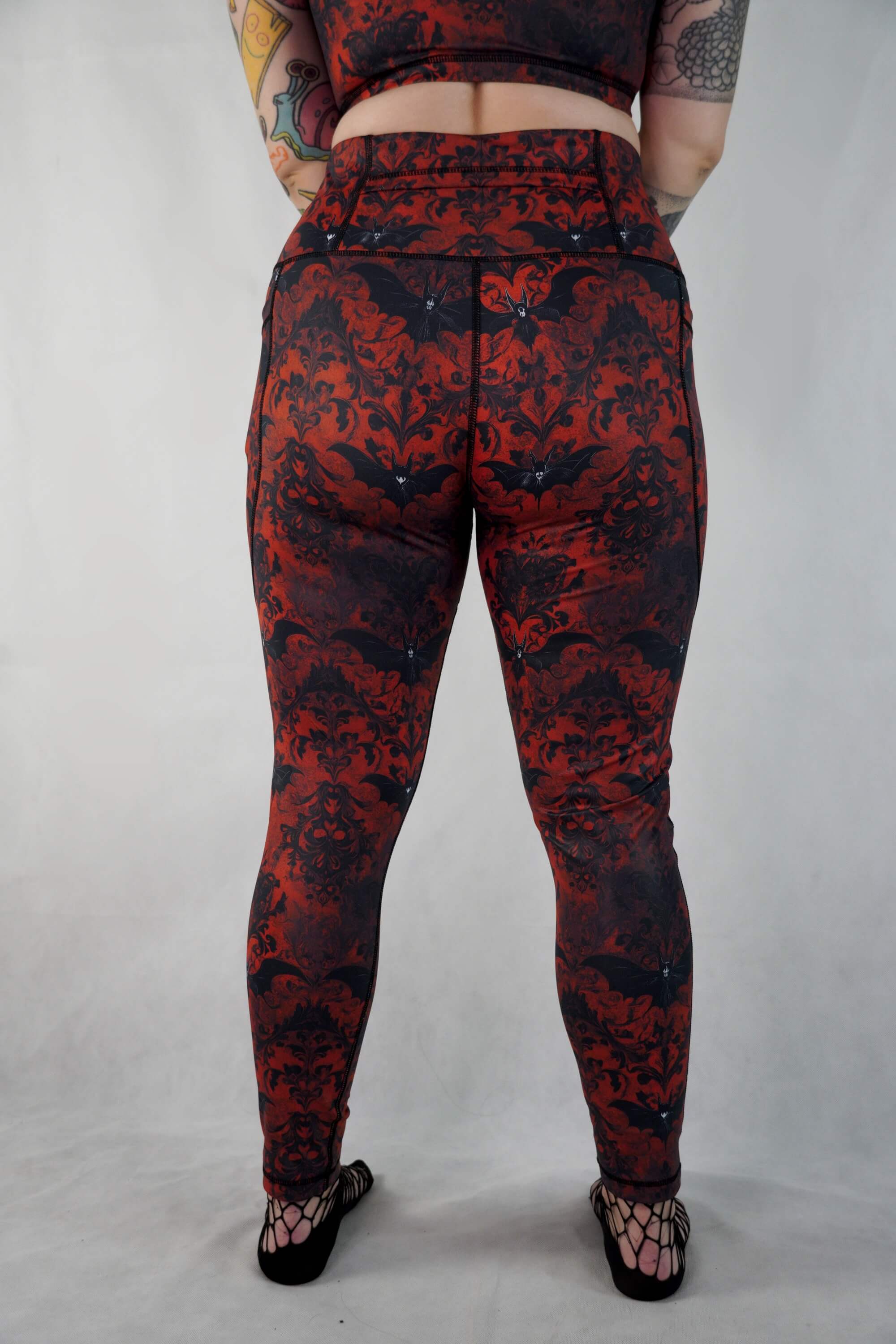 Velvet Fang - Side Pocket Leggings